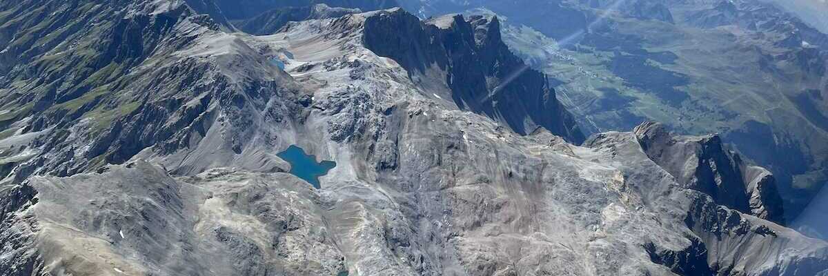 Flugwegposition um 13:46:03: Aufgenommen in der Nähe von Engiadina Bassa/Val Müstair District, Schweiz in 3757 Meter